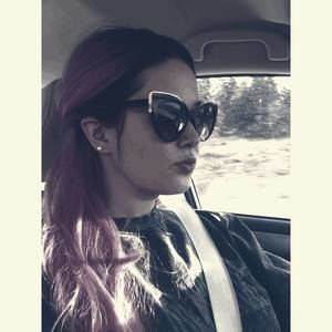 Meet your Posher, Tess